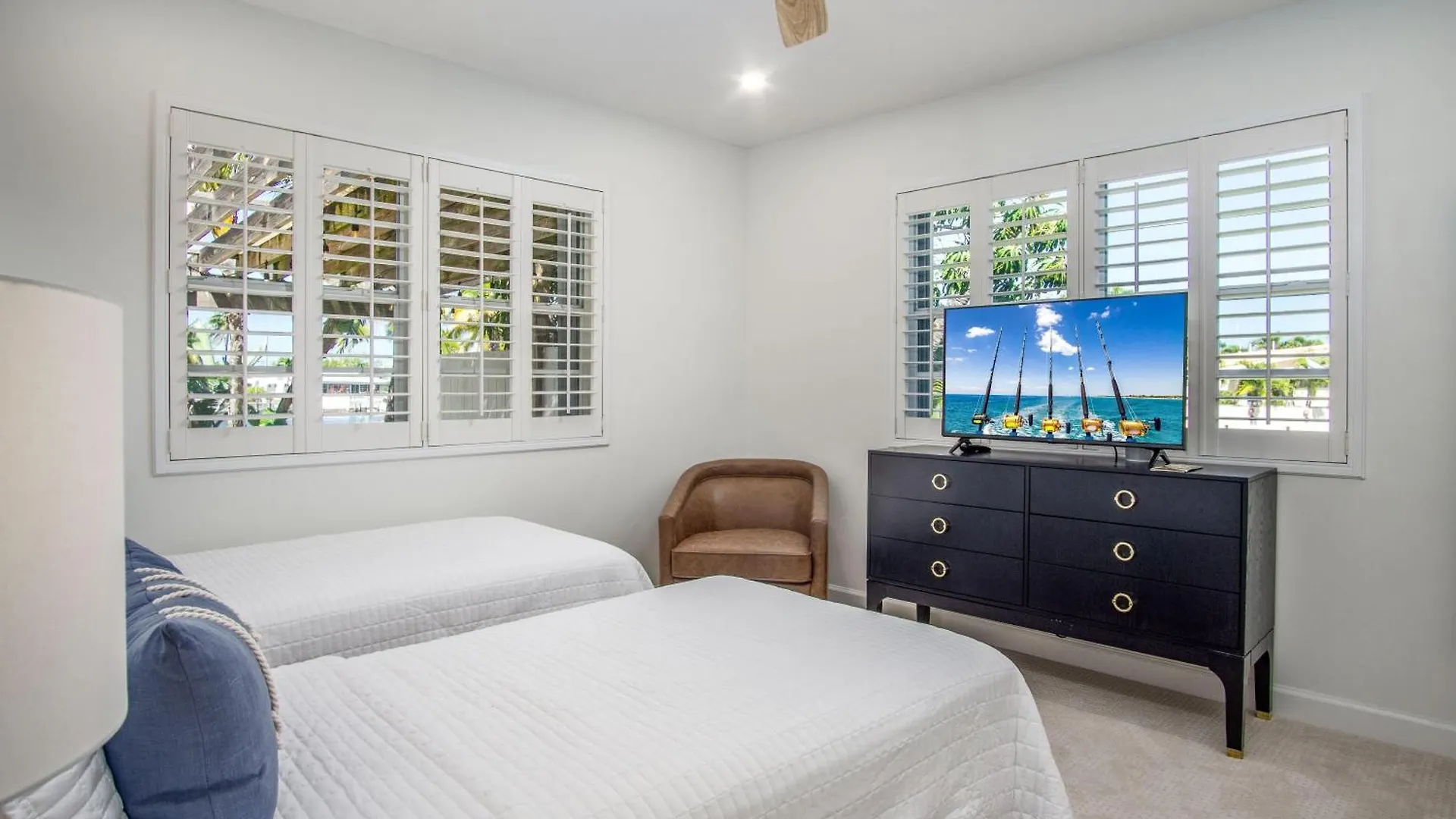 Triple Crown Villa Stock Island Holiday home